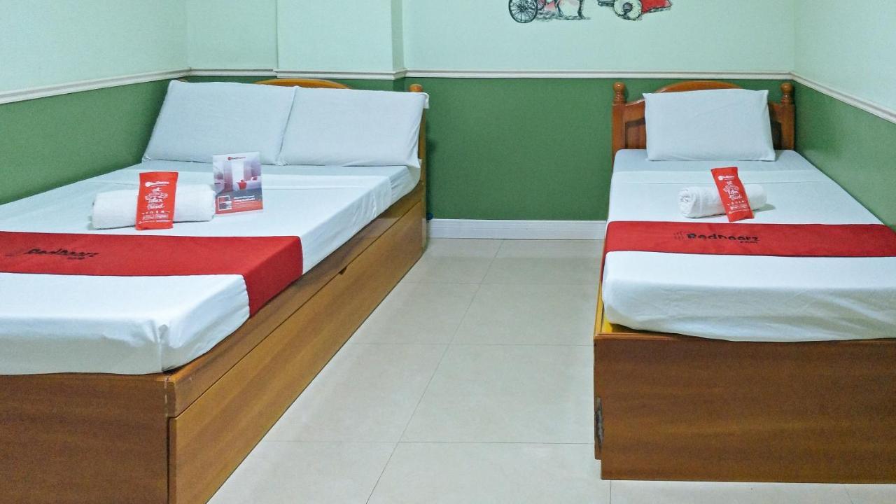 Hotel RedDoorz @ Bonifacio St Cebu Zewnętrze zdjęcie