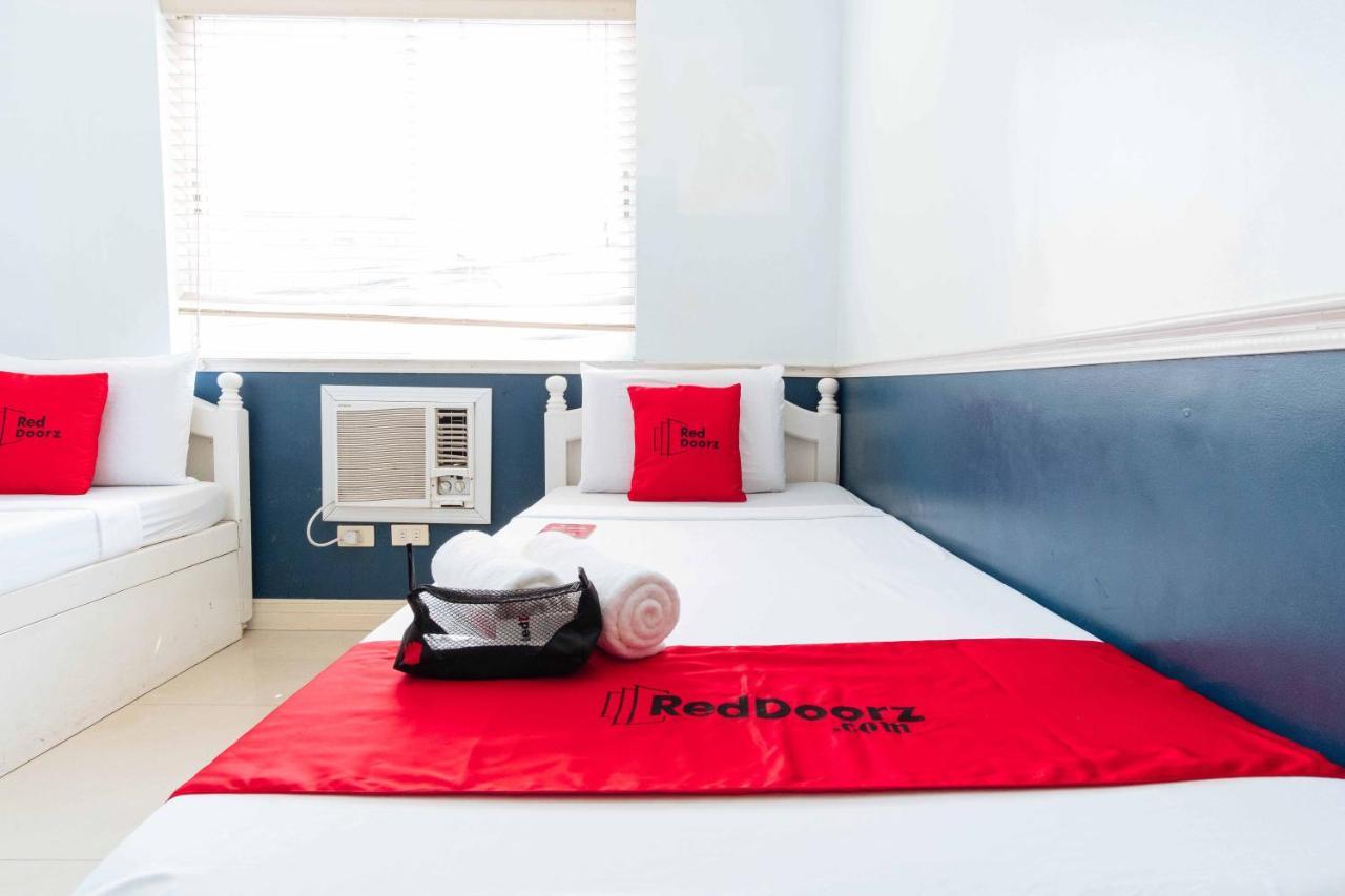 Hotel RedDoorz @ Bonifacio St Cebu Zewnętrze zdjęcie