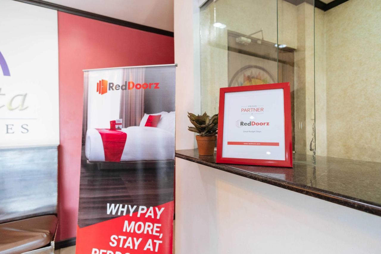 Hotel RedDoorz @ Bonifacio St Cebu Zewnętrze zdjęcie