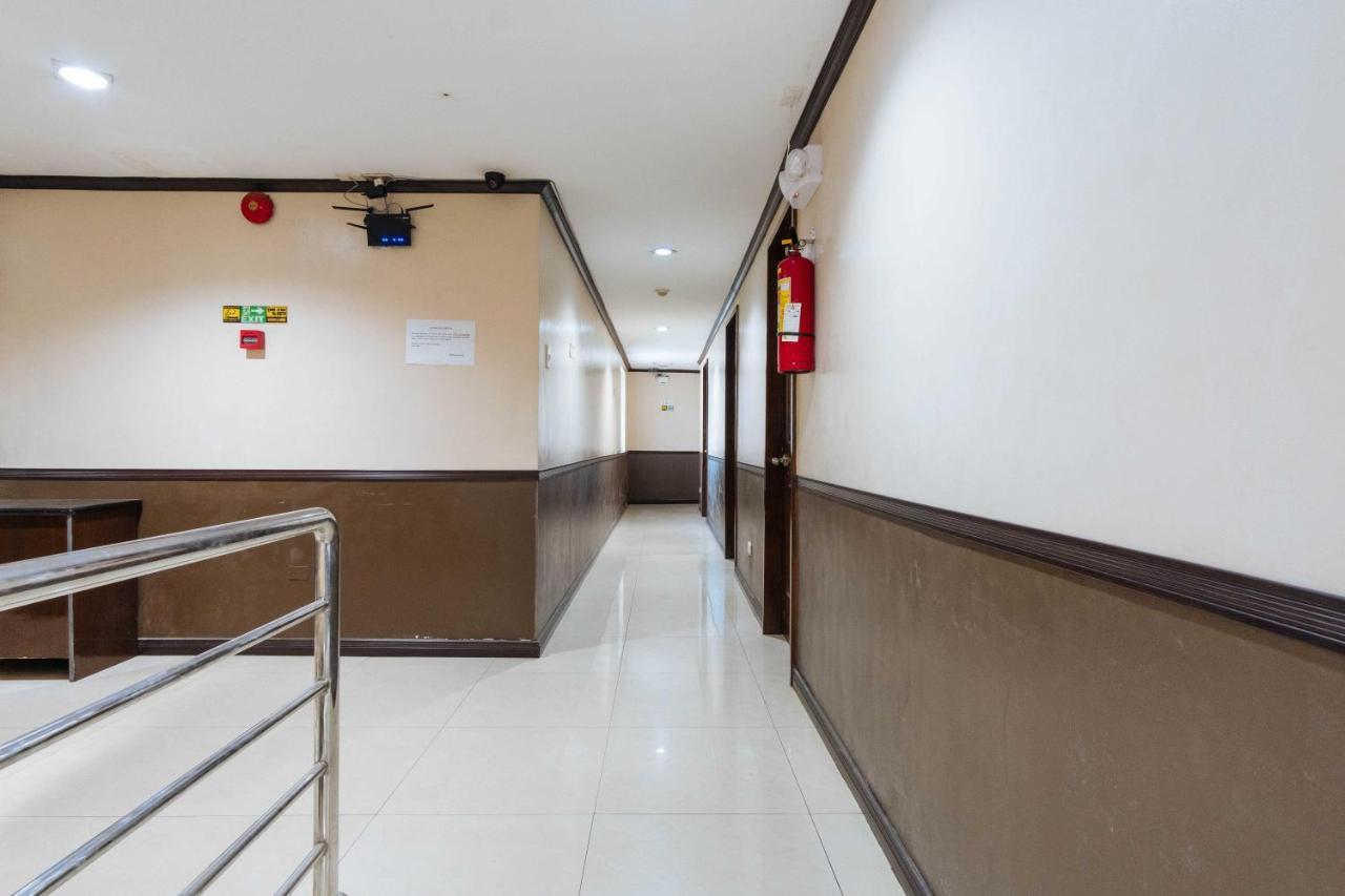 Hotel RedDoorz @ Bonifacio St Cebu Zewnętrze zdjęcie